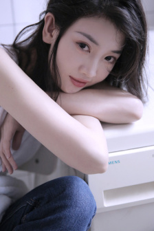 《独行月球》在线观看